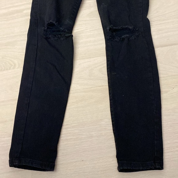 Garage Size 7 Skinny Jegging Jeans - Black Rips - Picture 2 of 8
